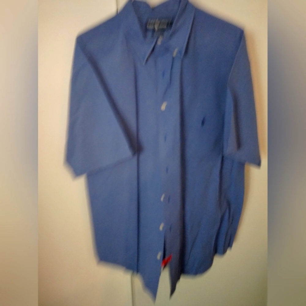 Men's Ralph Lauren short sleeve shirt.